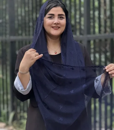 شال حریر طرح پاپیون